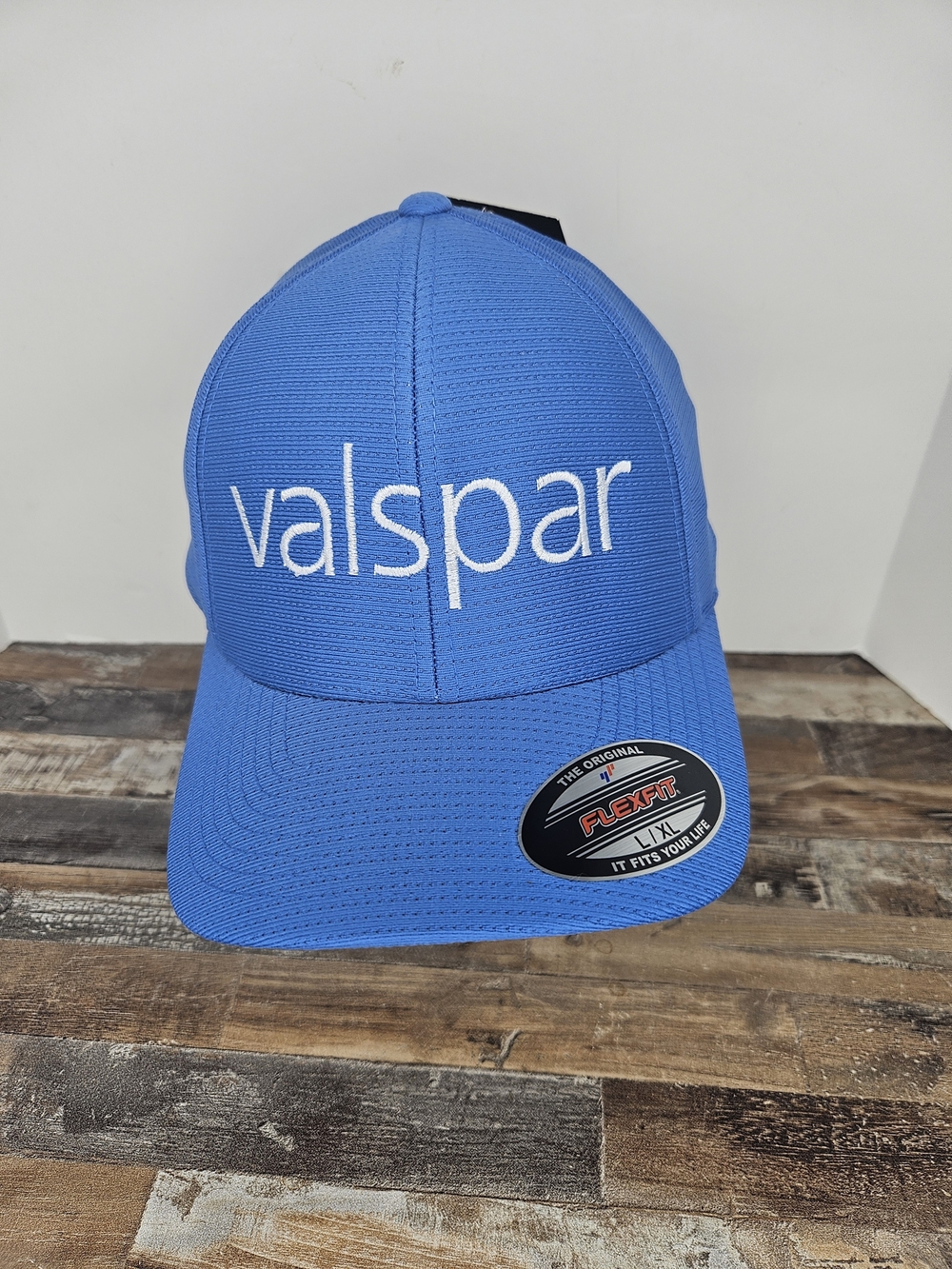 Valspar Golf Flexfit Hat L/XL Blue Levelwear Air Wave Golf Cap Stretch Fit NWT.